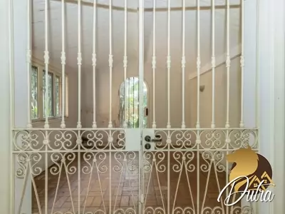 Padrão Jardim América 393m² 04 Dormitórios 04 Suítes 5 Vagas