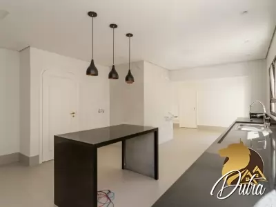 Villa Alexandra Jardim Paulista 293m² 03 Dormitórios 03 Suítes 4 Vagas