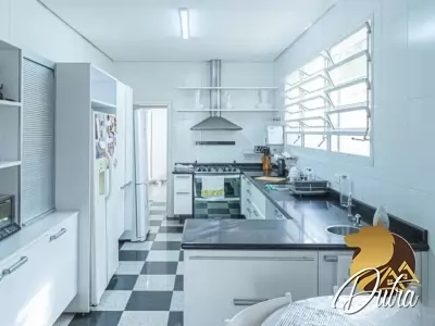 Padrão Jardim Paulista 539m² 04 Dormitórios 04 Suítes 3 Vagas