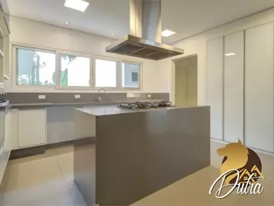 Casa de Condomínio Alto Da Boa Vista 867m² 04 Dormitórios 04 Suítes 8 Vagas