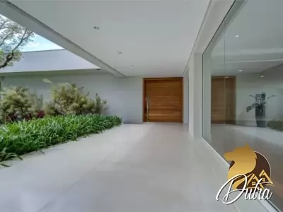 Casa de Condomínio Alto Da Boa Vista 867m² 04 Dormitórios 04 Suítes 8 Vagas
