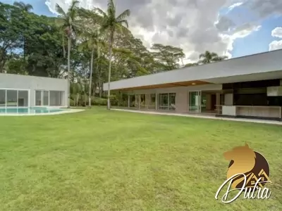 Casa de Condomínio Alto Da Boa Vista 867m² 04 Dormitórios 04 Suítes 8 Vagas