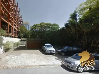 Padrão Jardim Europa 1200m² 04 Dormitórios 01 Suítes 15 Vagas