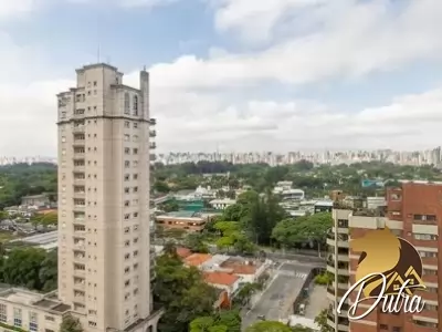 Maison Saint Valery Moema 600m² 04 Dormitórios 03 Suítes 4 Vagas