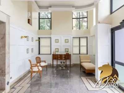 Maison Saint Valery Moema 600m² 04 Dormitórios 03 Suítes 4 Vagas