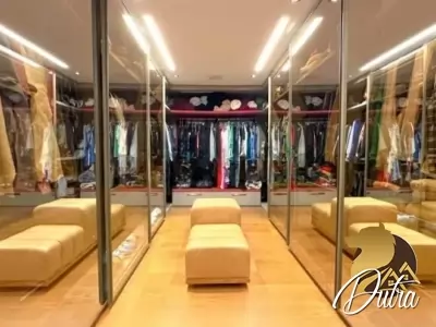 Edifício Moema Signature Vila Uberabinha 800m² 04 Dormitórios 04 Suítes 6 Vagas