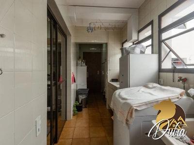 Edificio Iporanga Indianópolis 137m² 03 Dormitórios 03 Suítes 2 Vagas