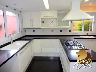 Sobrado Jardim Luzitânia 425m² 04 Dormitórios 04 Suítes 4 Vagas