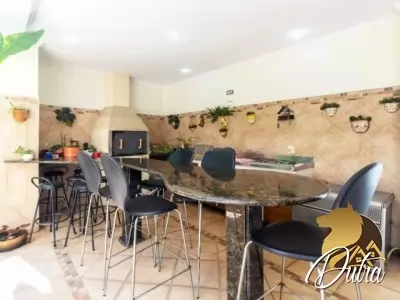 Padrão Jardim Paulista 650m² 04 Dormitórios 04 Suítes 5 Vagas