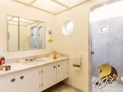 Padrão Jardim Paulista 650m² 04 Dormitórios 04 Suítes 5 Vagas