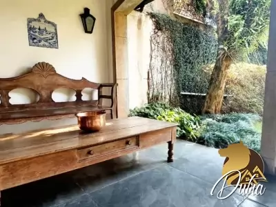 Padrão Jardim Paulista 560m² 04 Dormitórios 01 Suítes 10 Vagas