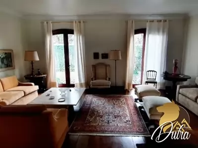 Padrão Jardim Paulista 560m² 04 Dormitórios 01 Suítes 10 Vagas