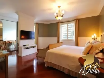 Padrão Santo Amaro 736m² 04 Dormitórios 04 Suítes 6 Vagas