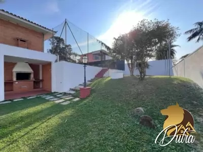 Casa de Vila Jardim Riviera 450m² 03 Dormitórios 03 Suítes 4 Vagas