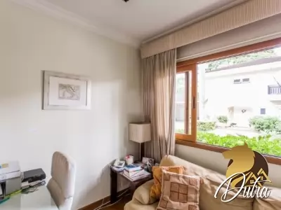 Vila Residencial Giardino Di Milano Alto da Boa Vista 630m² 05 Dormitórios 04 Suítes 6 Vagas