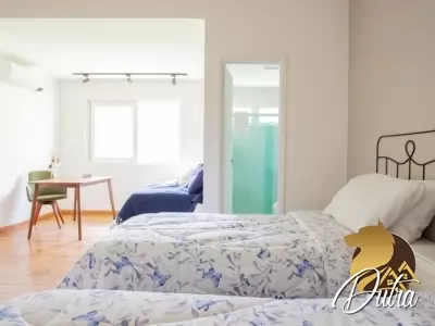 Casa de Vila Jardim Morumbi 695m² 05 Dormitórios 04 Suítes 10 Vagas