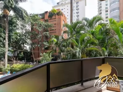 Edifício Miraflores Itaim Bibi 210m² 03 Dormitórios 03 Suítes 3 Vagas