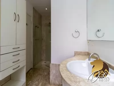 Edifício Miraflores Itaim Bibi 210m² 03 Dormitórios 03 Suítes 3 Vagas