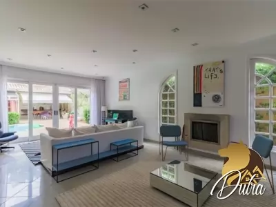 Padrão Alto de Pinheiros 400m² 04 Dormitórios 03 Suítes 3 Vagas