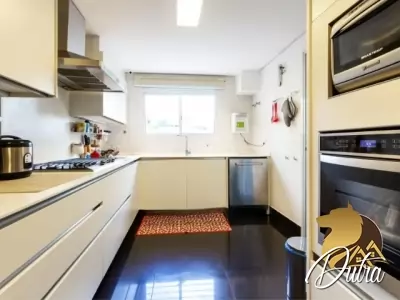 Edifício Ornato Moema Indianópolis 204m² 04 Dormitórios 03 Suítes 3 Vagas