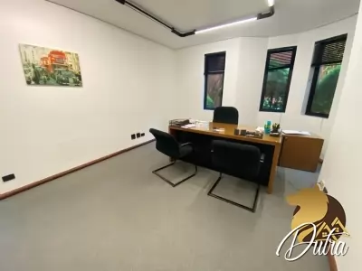 Casa Comercial Jardim América 734m² 06 Dormitórios 02 Suítes 6 Vagas