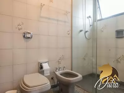 Mansão das Tulipas Campo Belo 440m² 04 Dormitórios 03 Suítes 4 Vagas