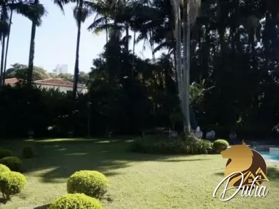 Padrão Jardim América 985m² 04 Dormitórios 04 Suítes 7 Vagas