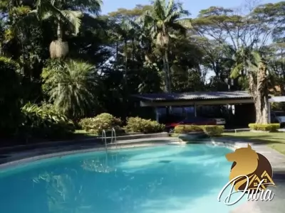 Padrão Jardim América 985m² 04 Dormitórios 04 Suítes 7 Vagas