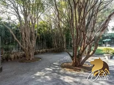 Padrão Jardim América 985m² 04 Dormitórios 04 Suítes 7 Vagas