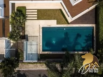 Casa no Jardim luzitânia Jardim Luzitânia 650m² 04 Dormitórios 02 Suítes 8 Vagas