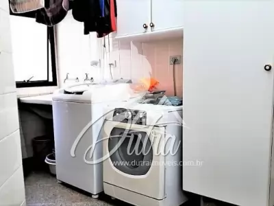 Edifício Jardim Alabastro Aclimação 226m² 04 Dormitórios 02 Suítes 3 Vagas