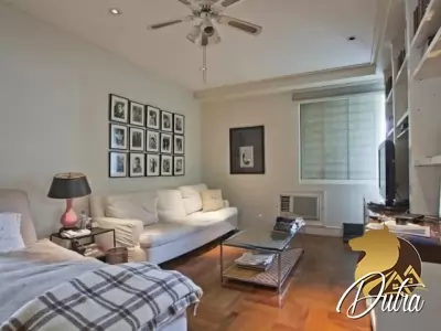 Padrão Jardim Europa 720m² 05 Dormitórios 03 Suítes 8 Vagas