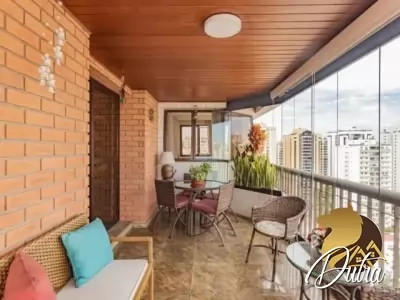 Piazza Quadrifoglio Moema Pássaros 200m² 04 Dormitórios 04 Suítes 4 Vagas