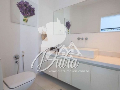Padrão Cidade Jardim 870m² 04 Dormitórios 04 Suítes 6 Vagas