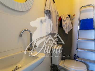 Araguari 561 Vila Uberabinha 184m² 03 Dormitórios 03 Suítes 3 Vagas