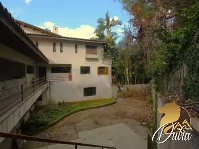 Padrão Alto da Boa Vista 1300m² 05 Dormitórios 05 Suítes 7 Vagas