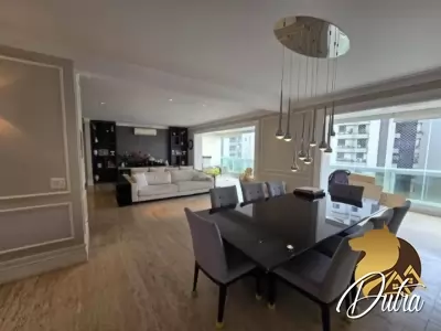 Cindy & Naomi Itaim Bibi 234m² 04 Dormitórios 03 Suítes 4 Vagas