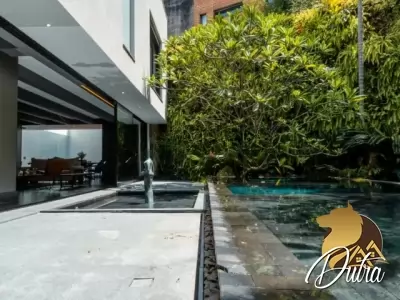 Padrão Alto de Pinheiros 716m² 04 Dormitórios 04 Suítes 5 Vagas