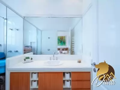 Padrão Vila Madalena 584m² 05 Dormitórios 05 Suítes 5 Vagas