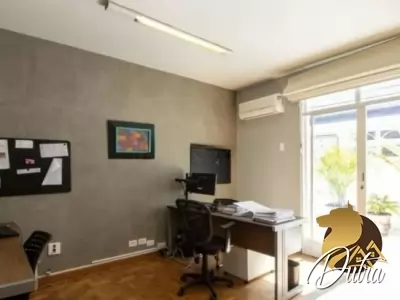 Padrão Jardim Europa 480m² 04 Dormitórios 04 Suítes 4 Vagas