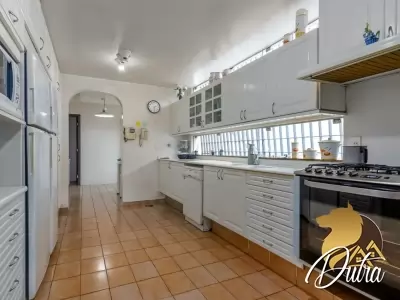 Padrão Cidade Jardim 690m² 04 Dormitórios 04 Suítes 4 Vagas