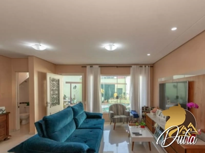 Padrão Parque Colonial 200m² 03 Dormitórios 01 Suítes 3 Vagas