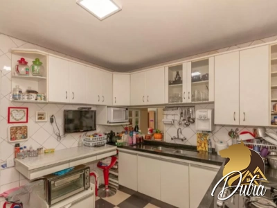 Padrão Parque Colonial 200m² 03 Dormitórios 01 Suítes 3 Vagas