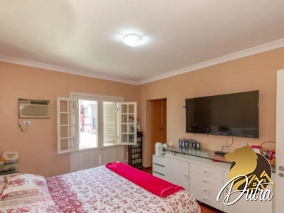 Padrão Parque Colonial 200m² 03 Dormitórios 01 Suítes 3 Vagas