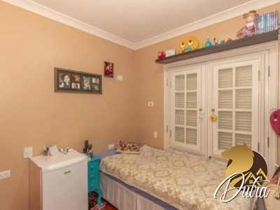 Padrão Parque Colonial 200m² 03 Dormitórios 01 Suítes 3 Vagas