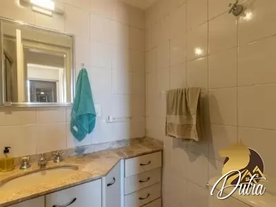 Maison Frontenac Indianópolis 180m² 03 Dormitórios 01 Suítes 2 Vagas