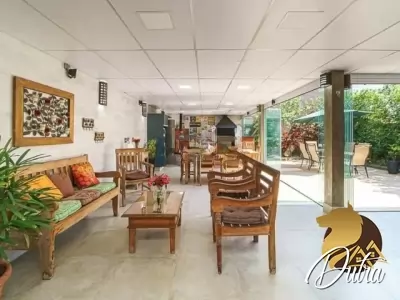 Padrão Chácara Monte Alegre 355m² 04 Dormitórios 02 Suítes 4 Vagas