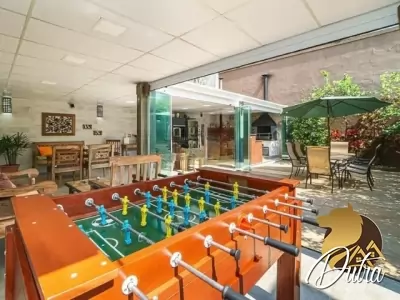 Padrão Chácara Monte Alegre 355m² 04 Dormitórios 02 Suítes 4 Vagas