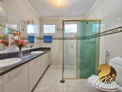 Padrão Brooklin Paulista 423m² 06 Dormitórios 04 Suítes 6 Vagas