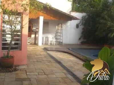 Padrão Planalto Paulista 386m² 04 Dormitórios 03 Suítes 4 Vagas